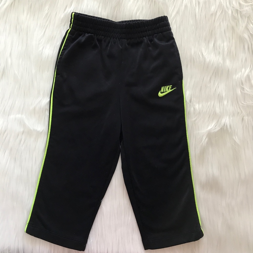 Nike baby boy Bottoms